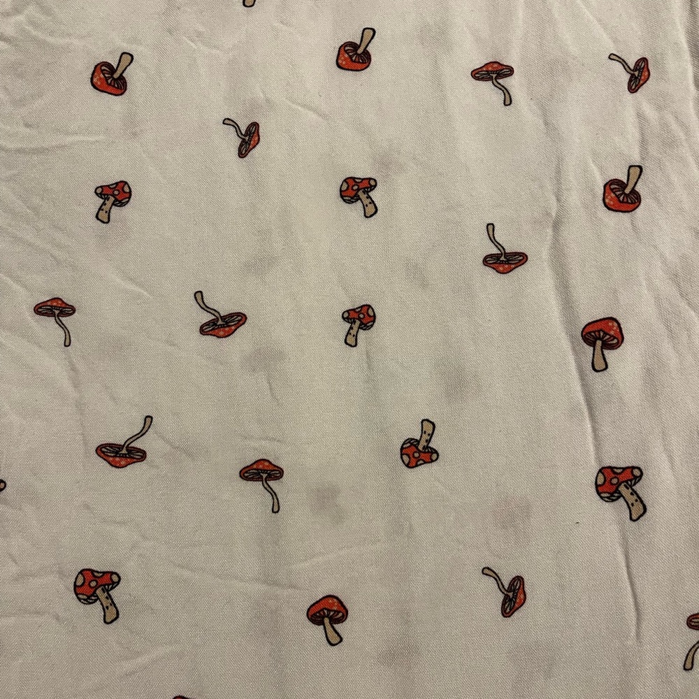 Mushroom Button down - Picture 3 of 3